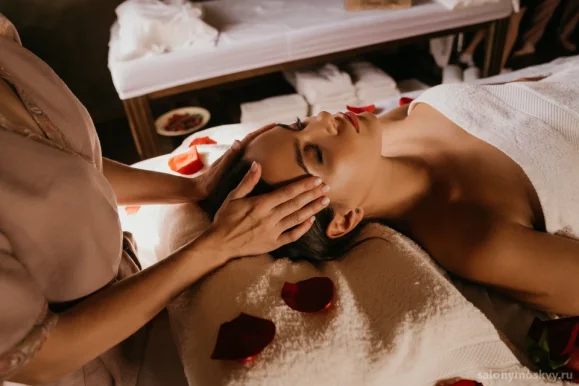 Спа-салон Prana Thai premium spa на улице Черняховского фото 3